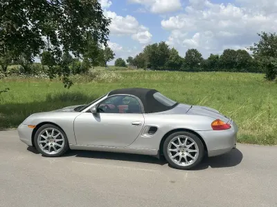 Gebraucht Porsche 986 Boxster 205 PS (150 kW) 1998 Silber Cabrio