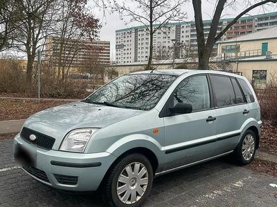 Usata Ford Fusion 80 CV (58 kW) 2003 Utilitaria