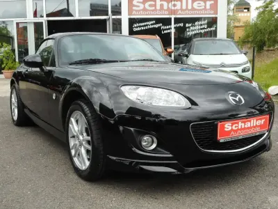 Gebraucht Mazda MX5 Center-Line 126 PS (92 kW) 2010 Brillantschwarz Cabrio