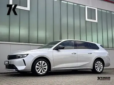Gebraucht Opel Astra Business Edition 131 PS (96 kW) 2023 Silber Kleinwagen