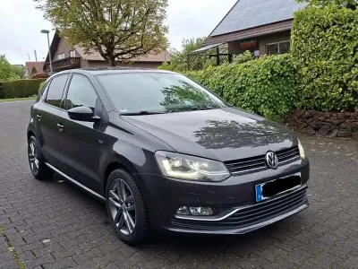 Gebraucht VW Polo LOUNGE 110 PS (80 kW) 2016 Grau Limousine