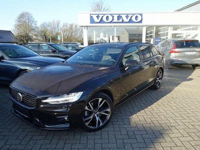 Schwarz Gebraucht 2025 Volvo V60 Plus Kombi | 36.900 € (Guter Preis)