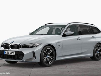 Gebraucht BMW 320e M Sport 163 PS (119 kW) 2023 M brooklyn grau Kombi