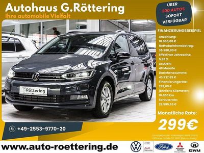 Grau Gebraucht 2024 VW Touran Highline Van / Kleinbus | 43.860 €