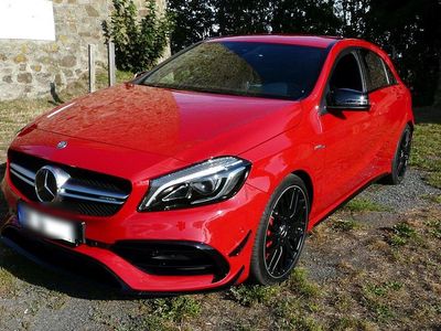 Rot Gebraucht 2016 Mercedes A45 AMG AMG Kleinwagen | 28.750 € (Fairer Preis)