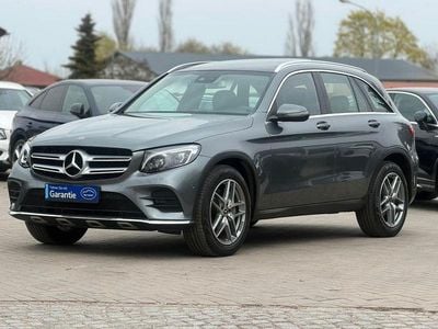 Używany Mercedes GLC250 AMG line 211 KM (155 kW) 2018 Szary SUV