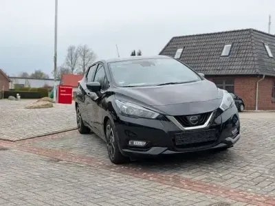 Second-hand Nissan Micra 92 CP (67 kW) 2022 Negru Hatchback