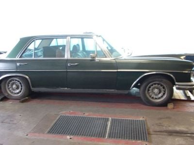 Gebraucht Mercedes W109 250 PS (183 kW) 1970 Grün Limousine