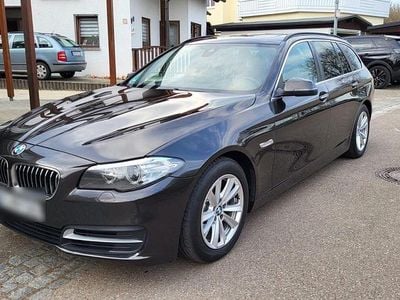 Gebraucht BMW 520 Performance 184 PS (135 kW) 2013 Braun Kombi