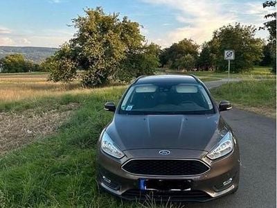 Używany Ford Focus 125 KM (91 kW) 2018 Brązowy Kombi
