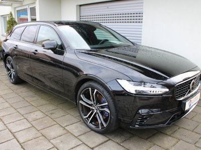 Blacksolid Gebraucht 2020 Volvo V90 R-Design Kombi | 34.950 € (Etwas zu teuer)