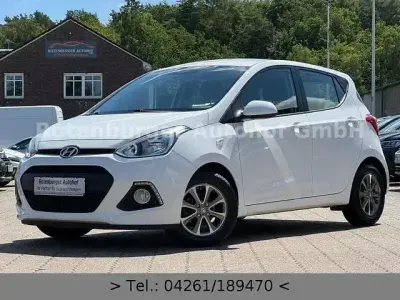 Gebraucht Hyundai i10 Intro Edition 67 PS (49 kW) 2014 Weiß Kleinwagen
