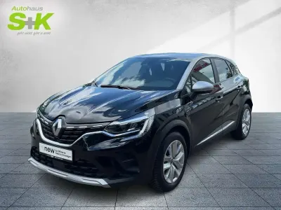 Używany Renault Captur Experience 101 KM (74 kW) 2020 Czarny SUV
