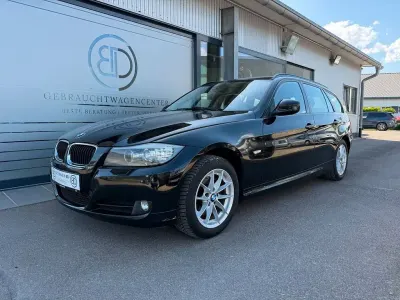 Gebraucht BMW 320 184 PS (135 kW) 2012 Schwarz Kombi