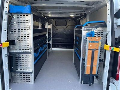 Gebraucht Ford Transit Custom 131 PS (96 kW) 2022 Weiß Van / Kleinbus