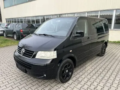 Usata VW T5 Comfortline 174 CV (127 kW) 2009 Nero Furgone