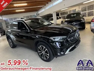 Gebraucht Mercedes GLC220 Avantgarde 197 PS (144 kW) 2025 Obsidianschwarzmetallic SUV
