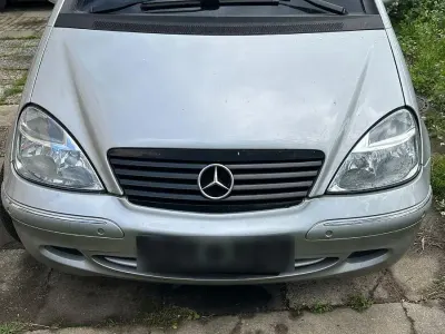 Gebraucht Mercedes A190 122 PS (89 kW) 2002 Silber Kleinwagen