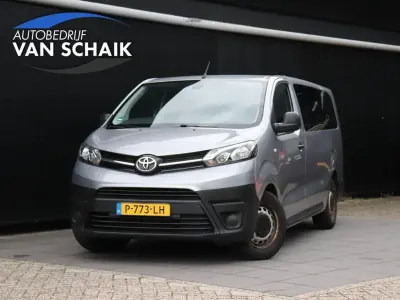 Gebraucht Toyota Proace Cool 120 PS (88 kW) 2022 Grau Van / Kleinbus