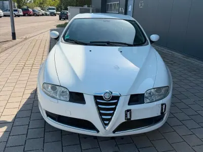 Occasion Alfa Romeo GT Distinctive 166 ch (122 kW) 2008 Blanc Coupé