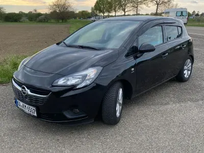 Używany Opel Corsa Edition 69 KM (50 kW) 2017 Czarny Hatchback