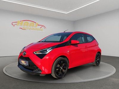 Gebraucht Toyota Aygo Play 110 PS (80 kW) 2021 Rot Kleinwagen