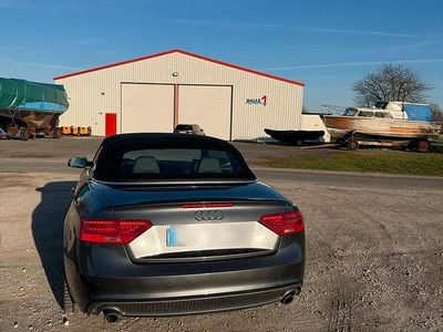 Gebraucht Audi A5 Cabriolet 245 PS (180 kW) 2014 Grau Cabrio