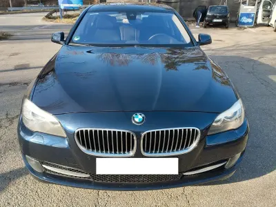 Gebraucht BMW 530 258 PS (189 kW) 2012 Blau Kombi