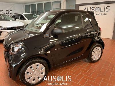 Second-hand Smart ForTwo Electric Drive 41 kW (56 CP) 2021 Negru Cabrio