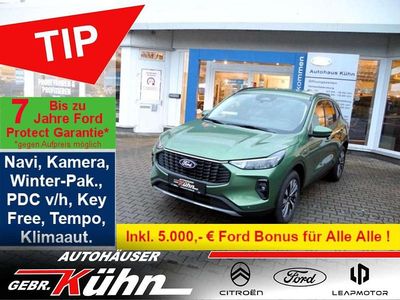 Neu Ford Kuga Titanium 242 PS (177 kW) 2026 Grün SUV