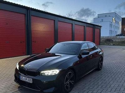 Gebraucht BMW 320 M Sport 190 PS (139 kW) 2023 Schwarz Limousine