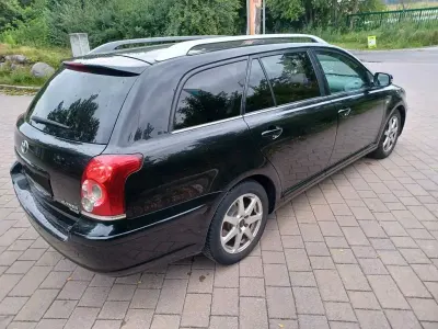 Gebraucht Toyota Avensis Team 177 PS (130 kW) 2008 Schwarz Kombi