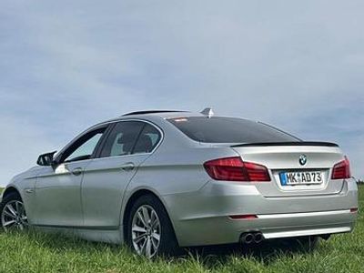 BMW 525