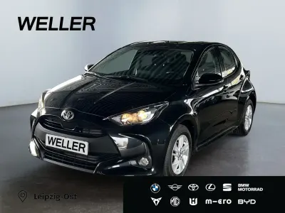 Gebraucht Toyota Yaris Team 125 PS (91 kW) 2024 Black mica metallic Kleinwagen