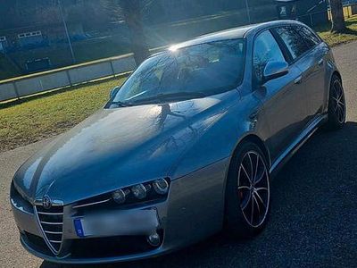 Alfa Romeo 159