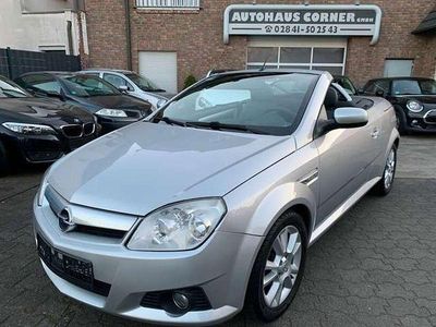 Second-hand Opel Tigra Edition 90 CP (66 kW) 2007 Argintiu Cabrio