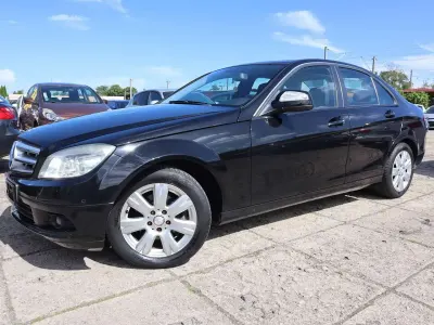 Gebraucht Mercedes C180 156 PS (114 kW) 2007 Obsidianschwarz  metalliclack Limousine