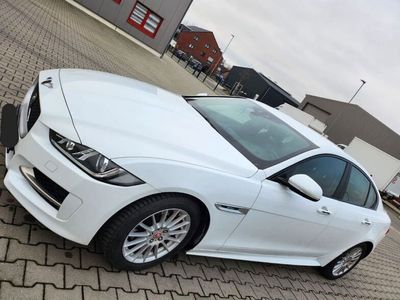 gebraucht Jaguar XE 20 D R-Sport Performance