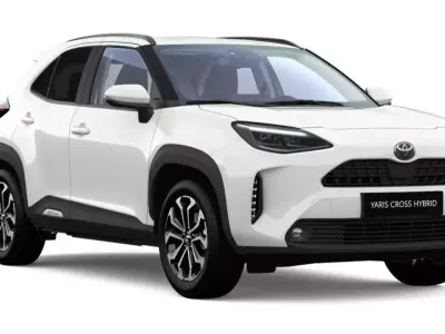 Neu Toyota Yaris Cross 131 PS (96 kW) 2026 Schneeweiß SUV