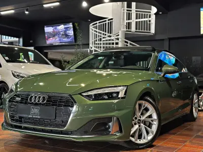 Gebraucht Audi A5 Sportback Advanced 286 PS (210 kW) 2022 Distriktgrün metallic Kleinwagen