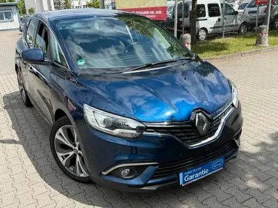 Używany Renault Scénic IV Intens 110 KM (80 kW) 2017 Niebieski Minivan