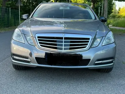 Gebraucht Mercedes E350 265 PS (194 kW) 2012 Silber Limousine