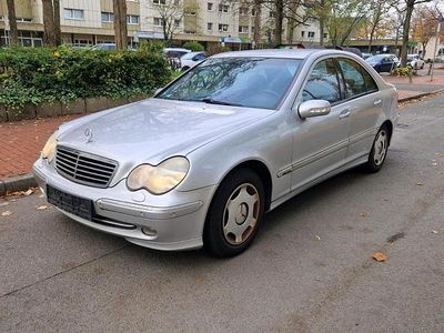 Mercedes C180