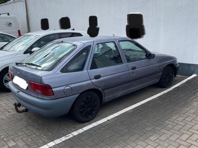 Ford Escort