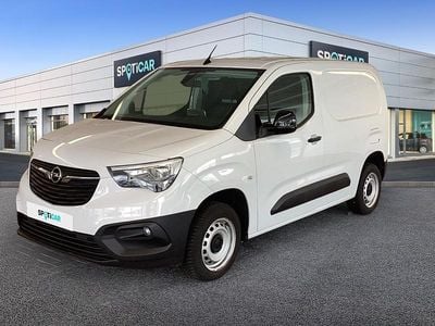 Gebraucht Opel Combo 102 PS (75 kW) 2023 Limousine