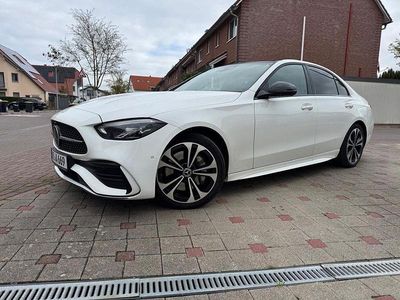 Gebraucht Mercedes C220 AMG line 200 PS (147 kW) 2022 Weiß Limousine