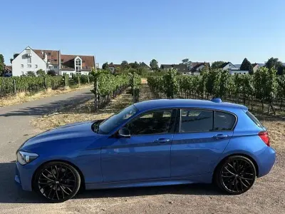 Gebraucht BMW M135 Sport Line 326 PS (239 kW) 2015 Blau Kleinwagen