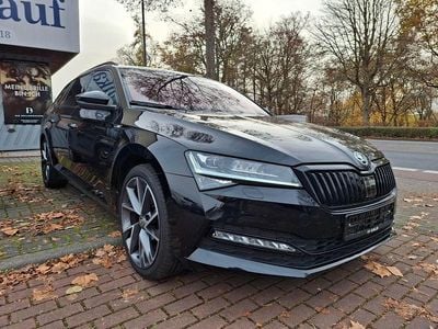 Schwarz Gebraucht 2022 Skoda Superb SportLine Kombi | 26.989 € (Guter Preis)
