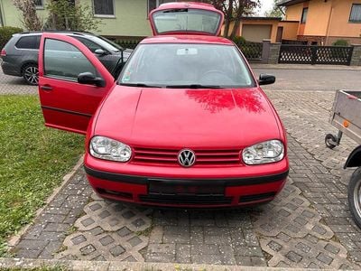 Usata VW Golf IV 105 CV (77 kW) 2000 Rosso Station wagon