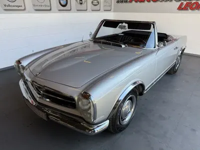 Gebraucht Mercedes 230 120 PS (88 kW) 1964 Silber Cabrio